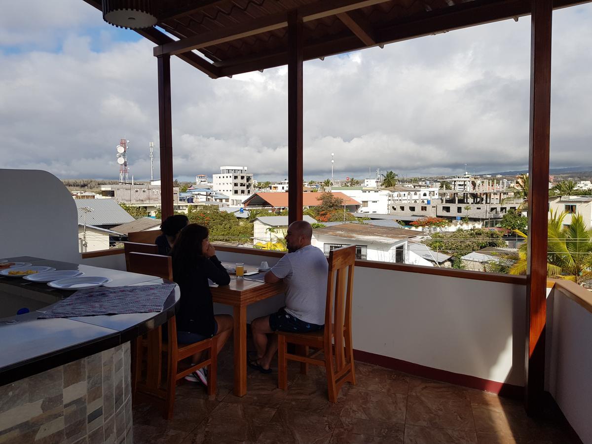 Gloria - Galapagos Inn Пуэрто-Айора Экстерьер фото